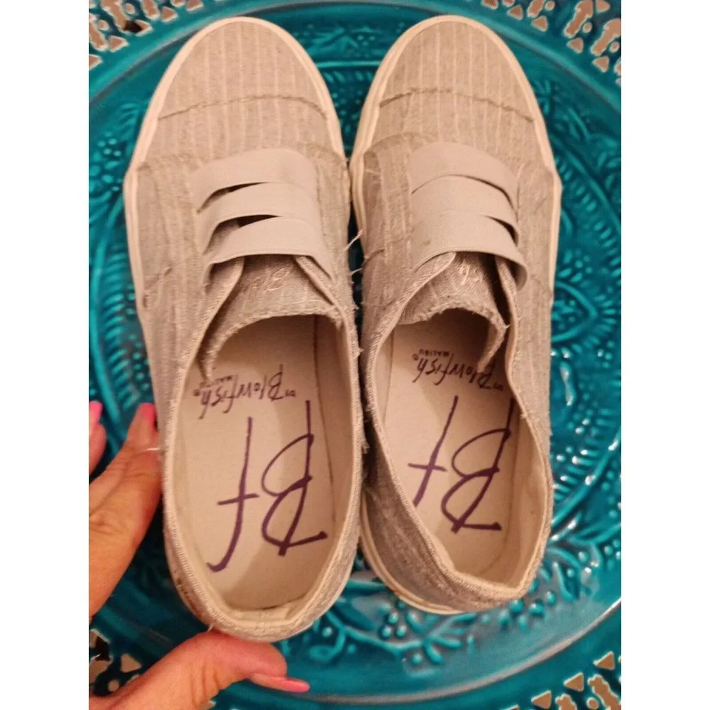 Women's Blowfish Malibu Maura Slip On Gray Stripes Sneakers Size 7.5 M - Picture 11 of 12